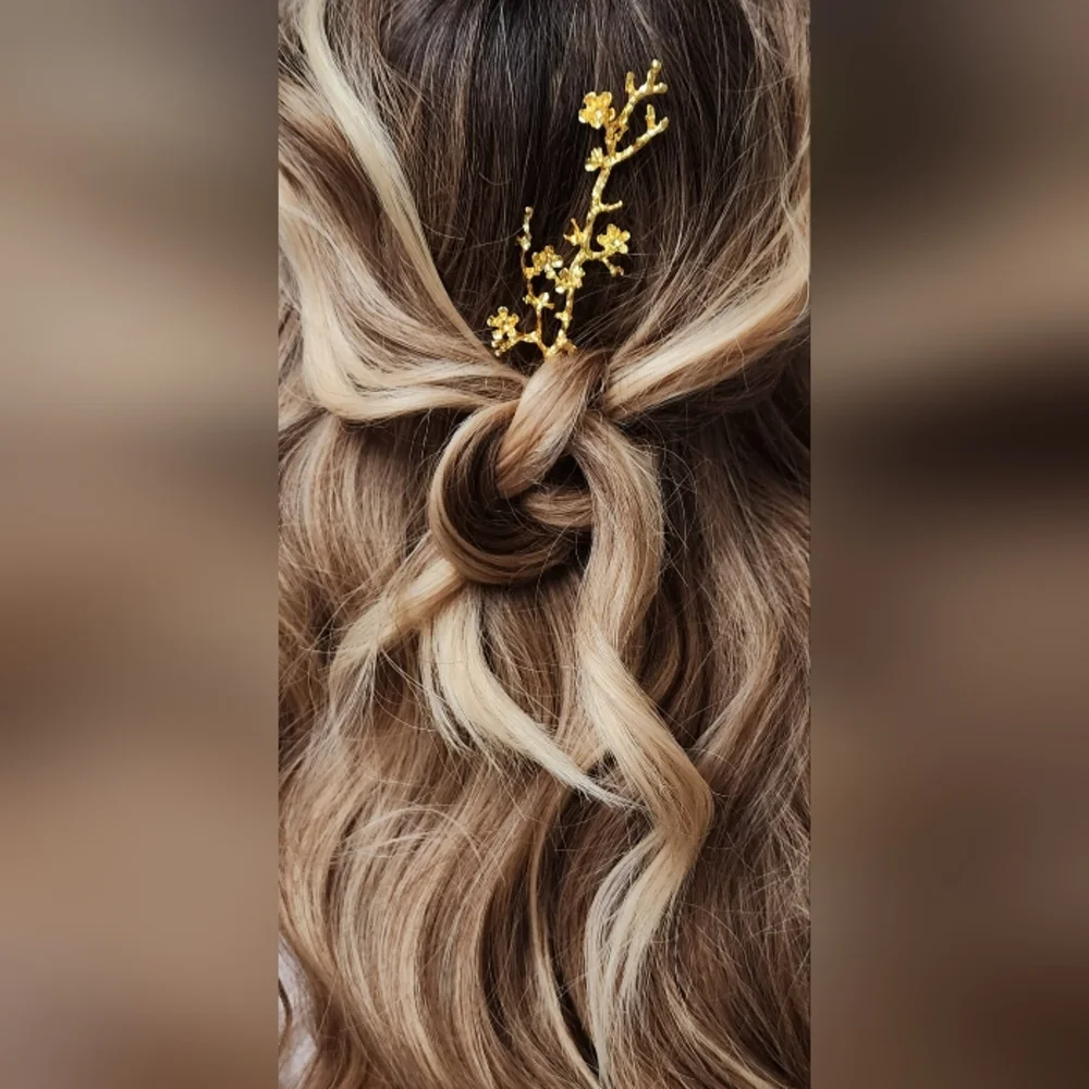 Luxury Hair Accessories Melchior/18kt 'Gold GG Unique' Neiman Marcus Jewelry